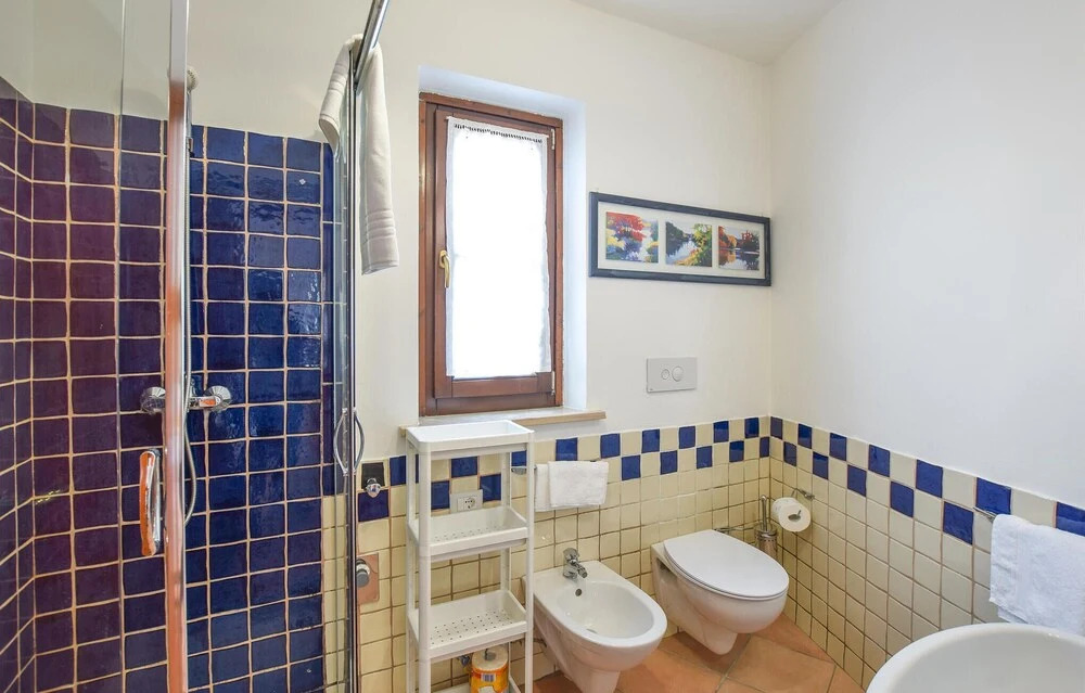Beautiful Apartment in Vignole With Wifi