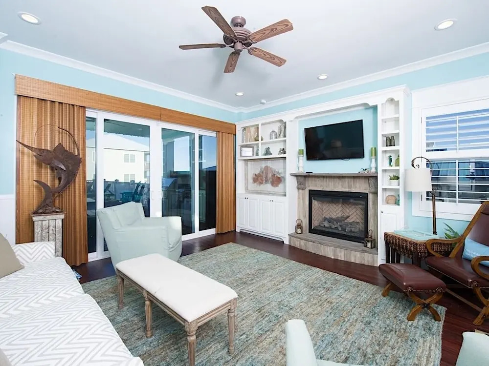 Sip N Sea - 4 Br Home