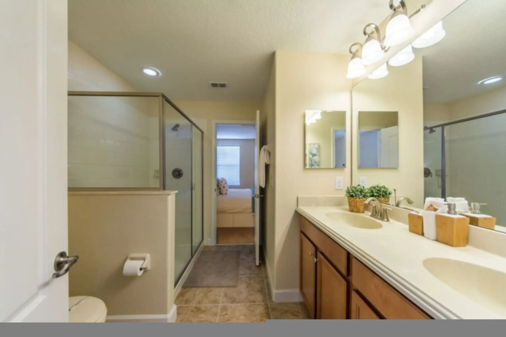 7 Bed Sophisticated Champions Gate Pool Home