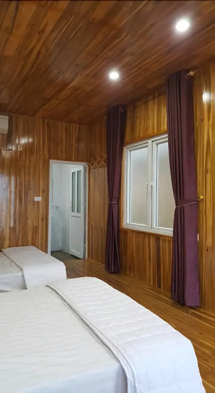 Thuy Hoang Resort