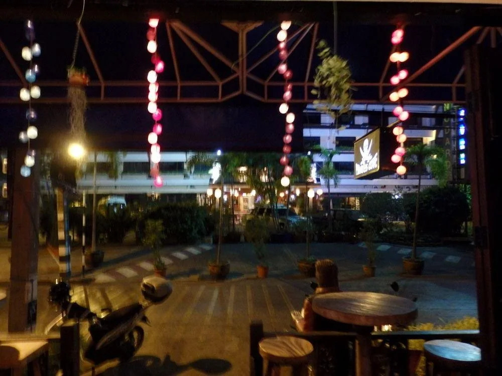 Pirates Cove Bar and Restauant