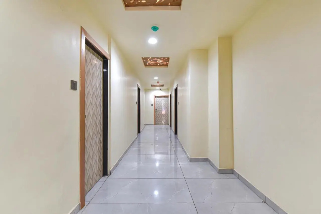 FabHotel Max Inn - Inside Himalaya Square