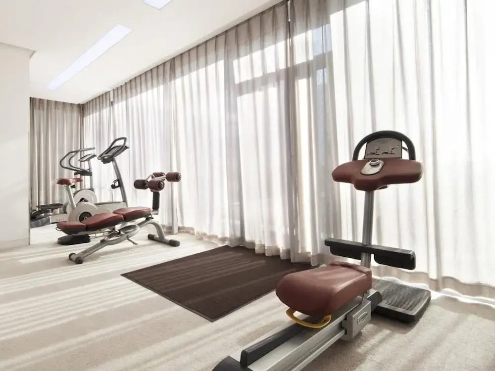 Howard Johnson By Wyndham Parkland Hotel Dalian