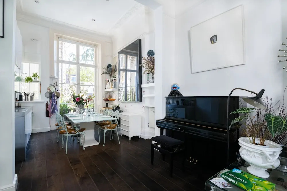 Stunning Paddington Home by Hyde Park