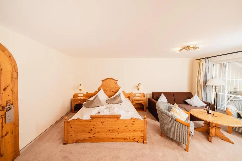 MONS suites wine passion
