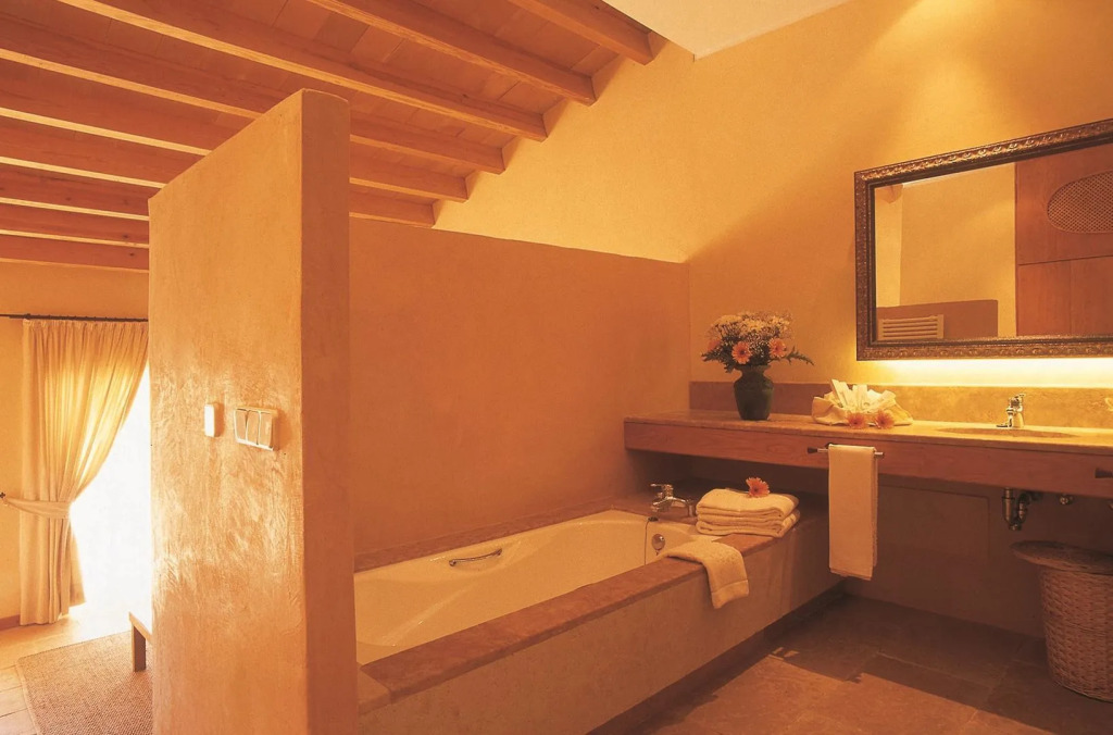 Pula Suites Boutique Resort