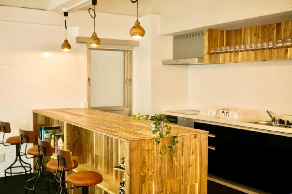 CharinCo Hostel