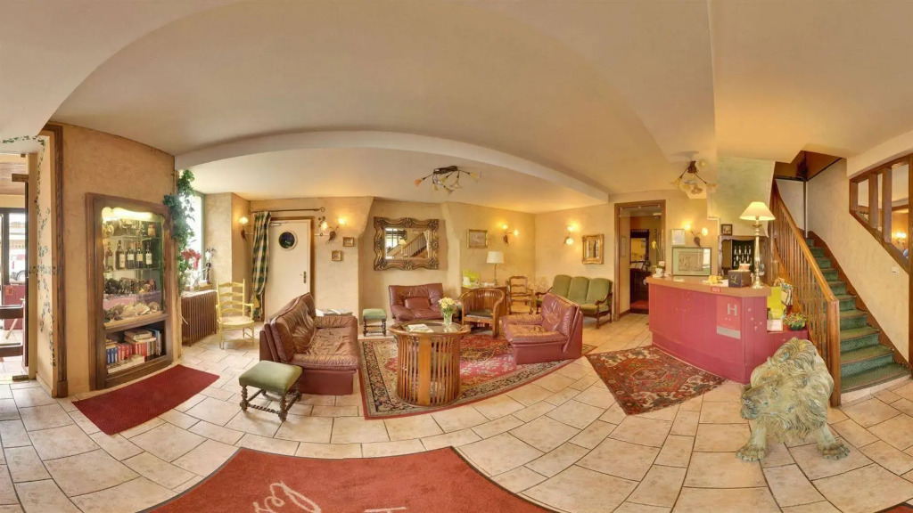 Logis Hôtel-Restaurant Les Voyageurs