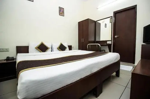 OYO Rooms Sodala Circle