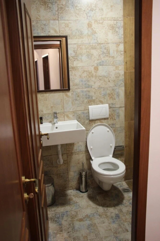 4 Rooms Boutique