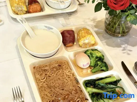 Meisite Hotel (Shenzhen Pingshan Railway Station Liuhe Subway Station)