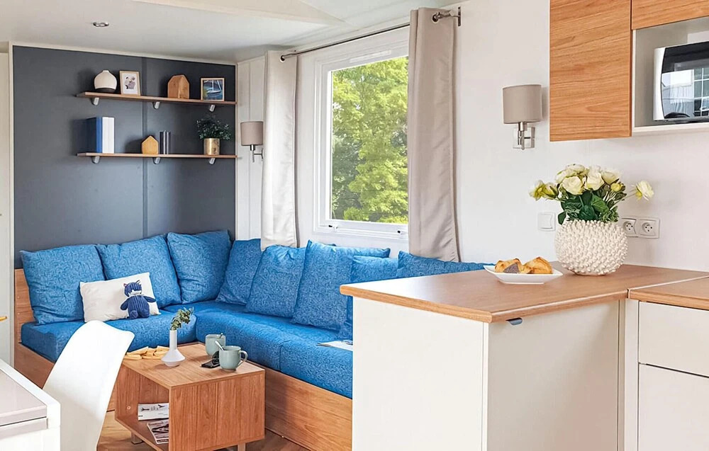 Stunning Home in In de Bongerd With 3 Bedrooms, Wifi and Indoor Swimming Pool