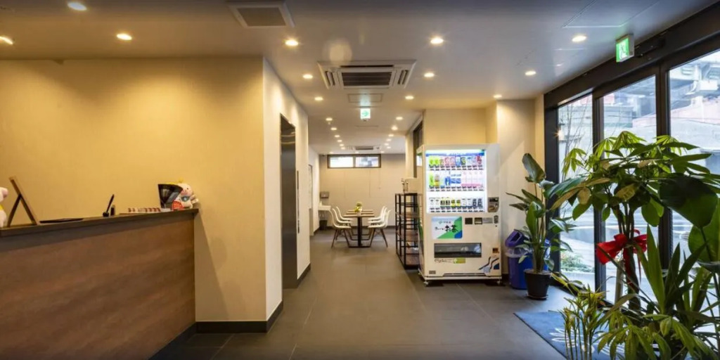 Floral Hotel · SakaisuJi-Honmachi Osaka