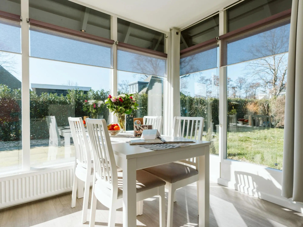 beautiful spacious and bright holiday home for 4 people