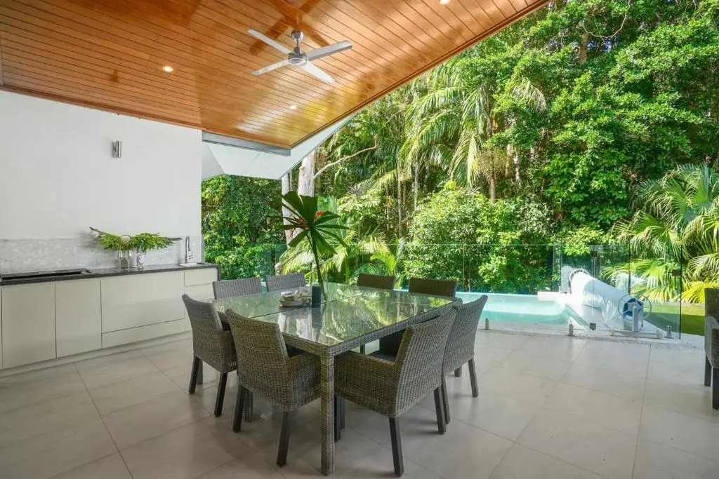 Belle Escapes 58 Ocean Dr Luxury Home Palm Cove