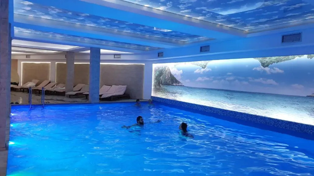 Milmari resort Sara P61