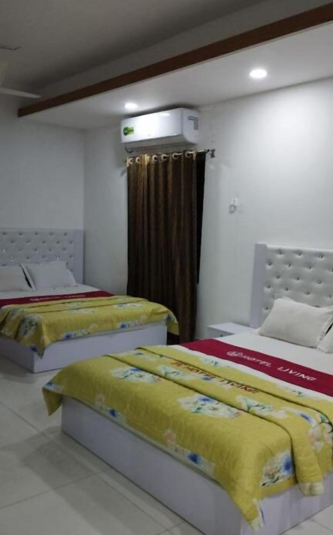 Hotel living international ltd