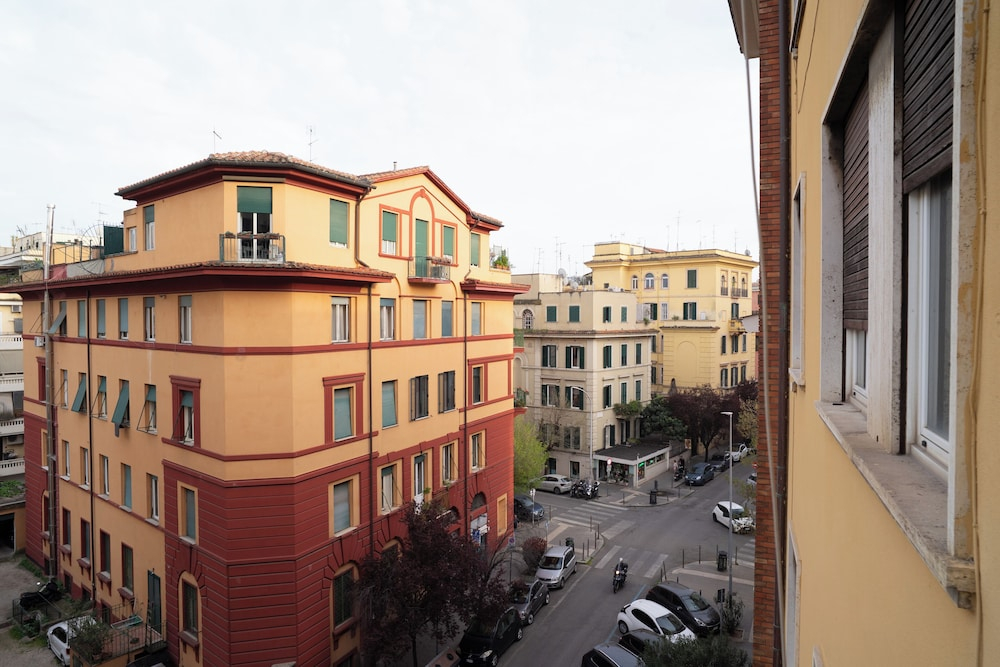 Moderno bilocale a 10 min dal Colosseo