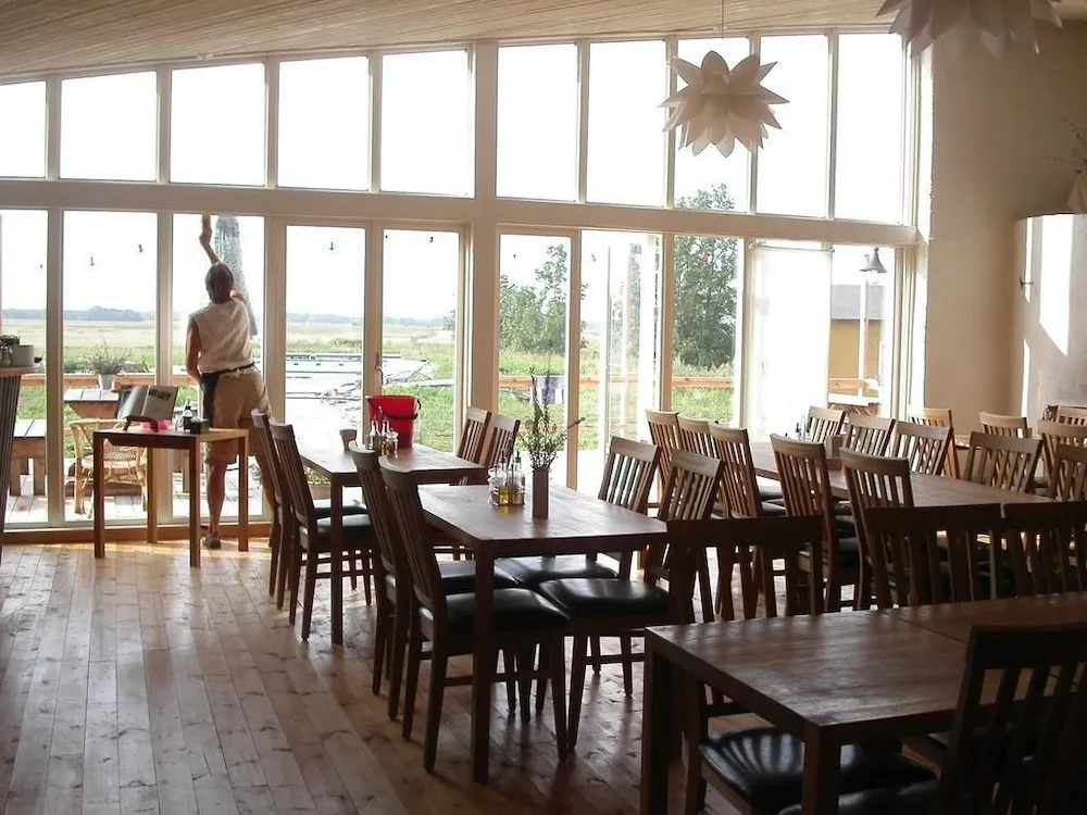 Hostel Ihre Gård