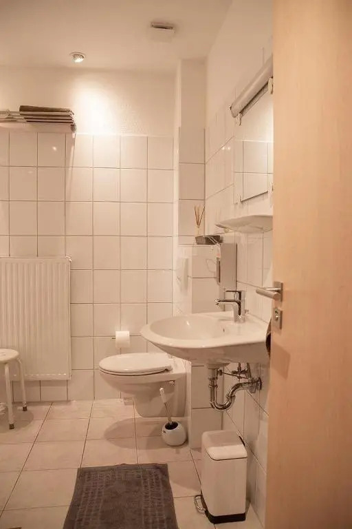 Ferienwohnung-MAJA-in-Sassnitz-fuer-2-Erwachsene-und-1-Kind-oder-3-Erwachsene