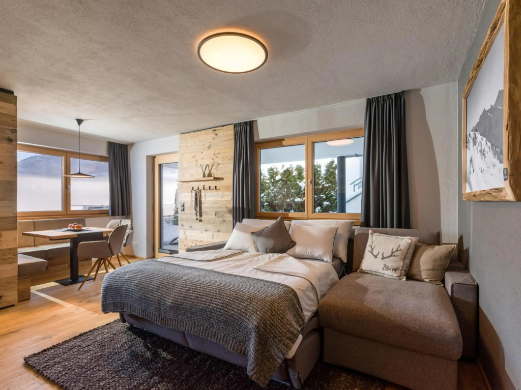 Van's Place, Luxury Apartment
