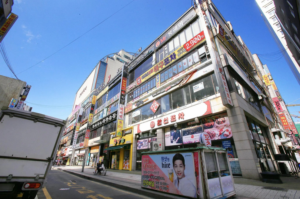 Ansan Hotel J