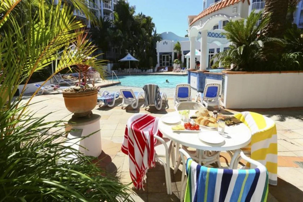 Bel Air on Broadbeach - Official