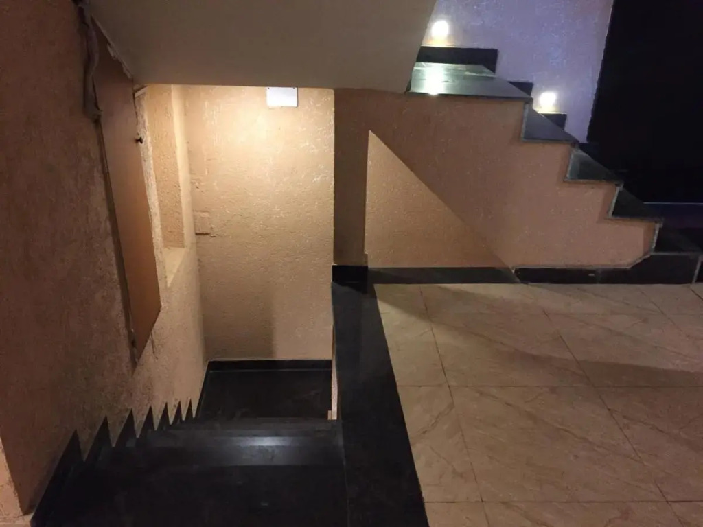 Hotel Atithi, Near Yes Bank, Mall Road, Mussoorie