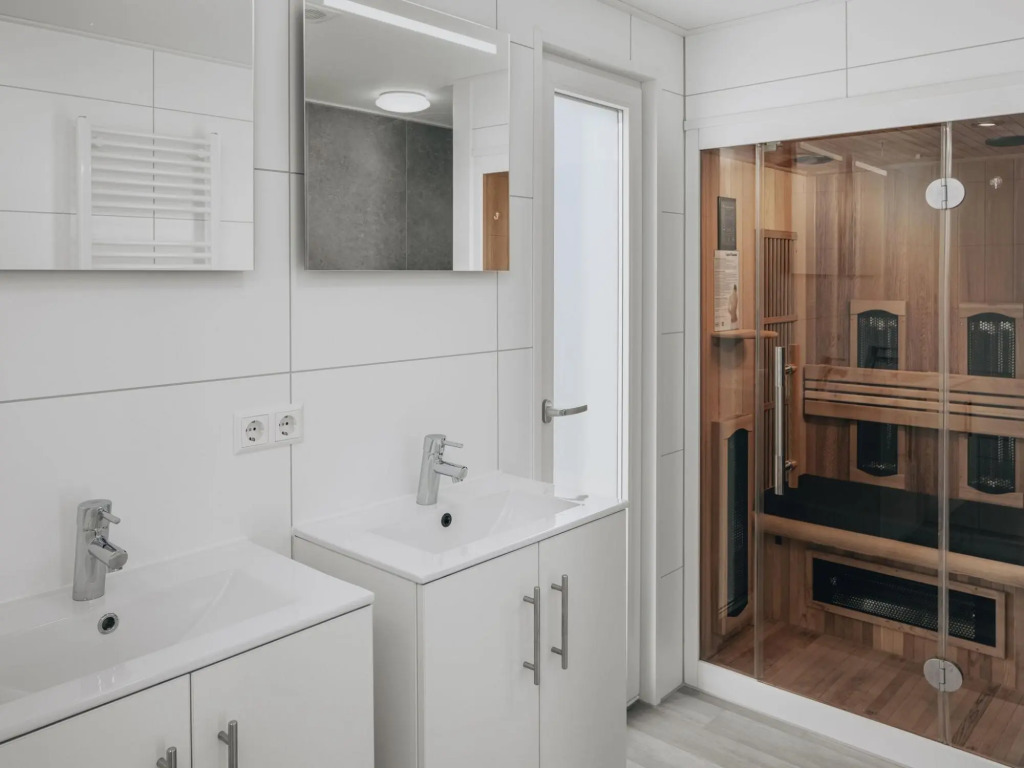 Modern Chalet With Sauna, Near Cosy Domburg