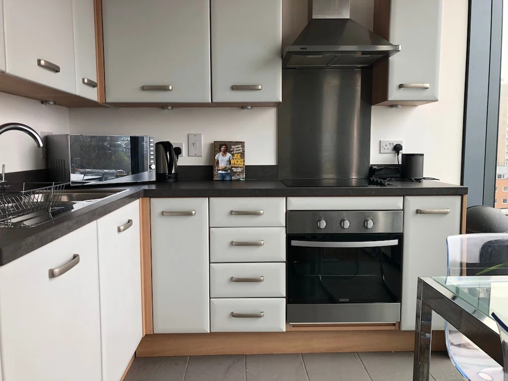 Modern 2 Bedroom Apartment Old Street