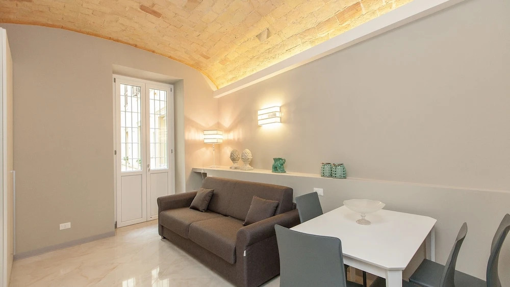 Bernini Apartments