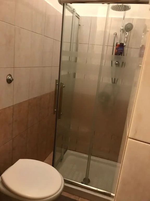 Pardis Guest house
