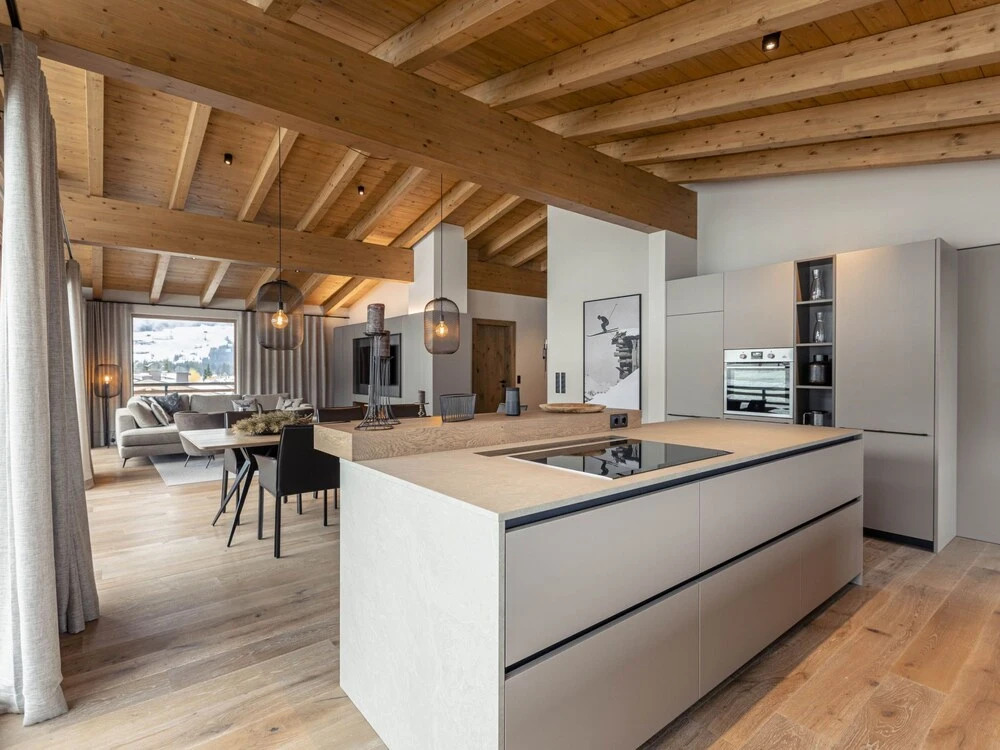 Penthousesuite Kr ndl mit Kamin Westendorf
