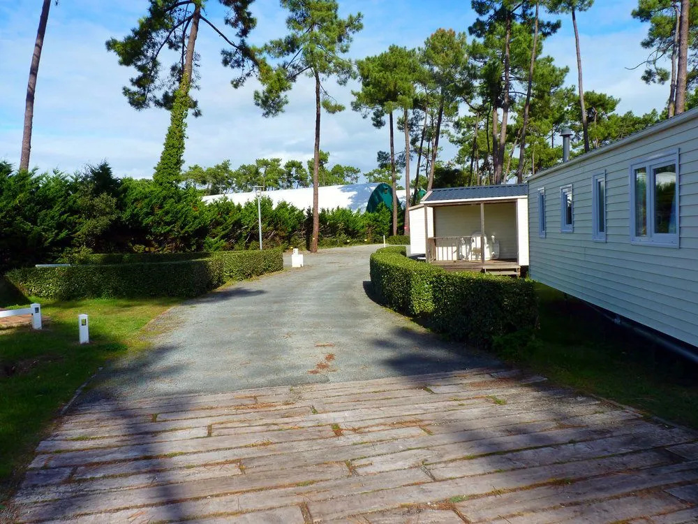 Residence Sous les Pins (by Popinns)