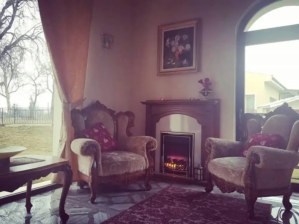 Domeniile Martinutzi - Hotel Cardinal
