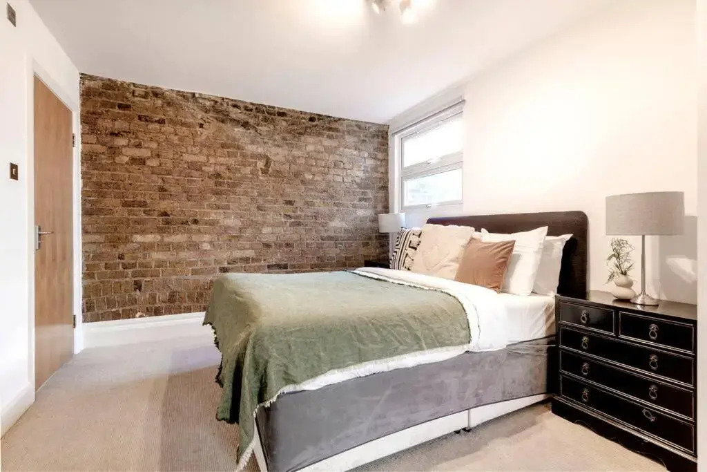 Penthouse Loft apartment with roof terrace Not for events or parties