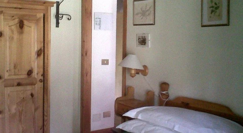 Hotel Residence Lago Laux