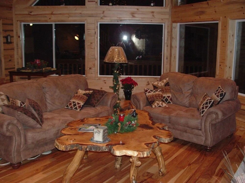 Duck Creek Luxurious Cabin