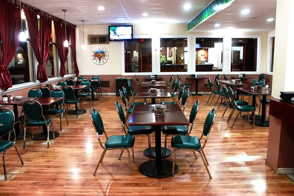 Fort Nelson Hotel