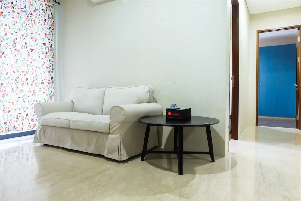 Four Star Apartment Veranda Near Puri