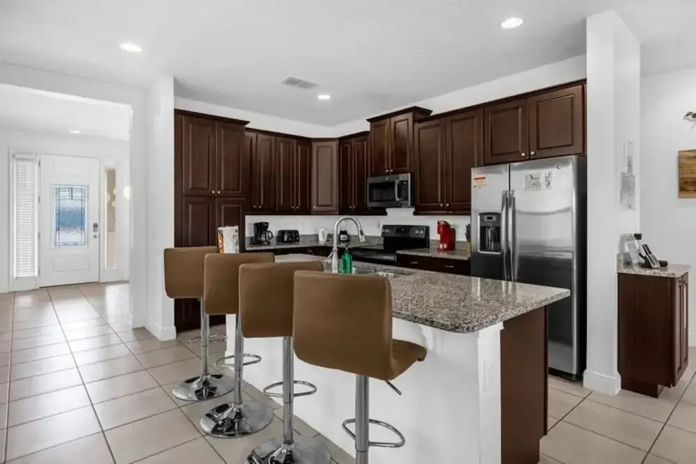 371-8-pc-fabulous Home With Private Pool and spa