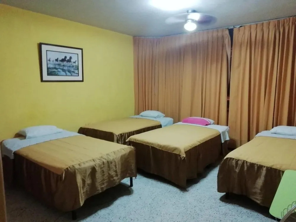 Hospedaje Oasis