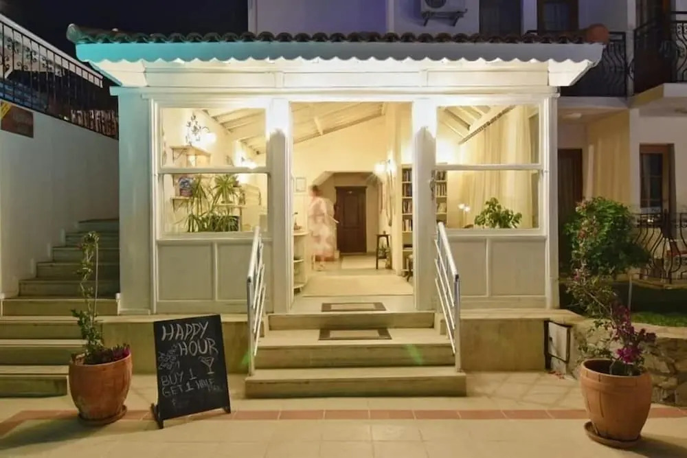 Olympos Hotel