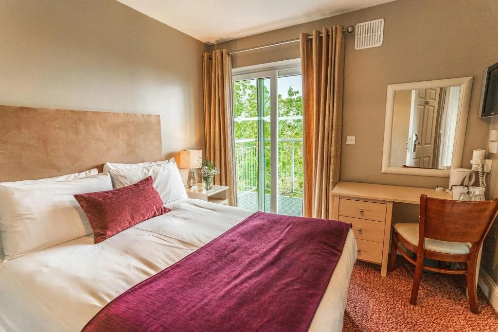 Summerhill House Hotel