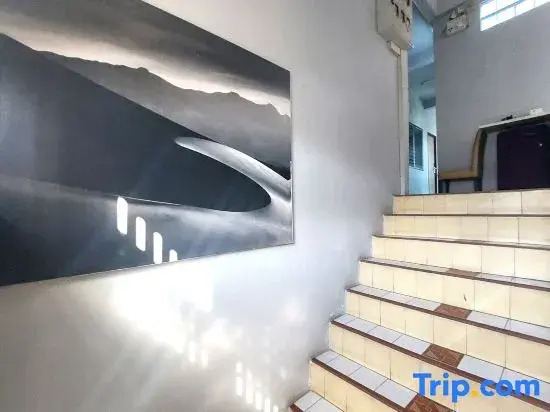 Sukhum Mega Bangna Guest House