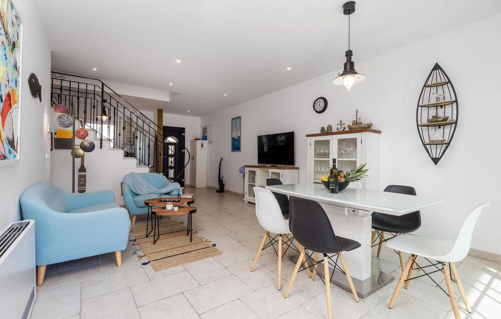 Beautiful Home In Kornic
