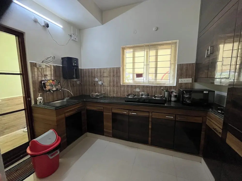 2BHK-Gachibowli 200 MBPS Wi‑Fi+ Upgraded Bathrooms
