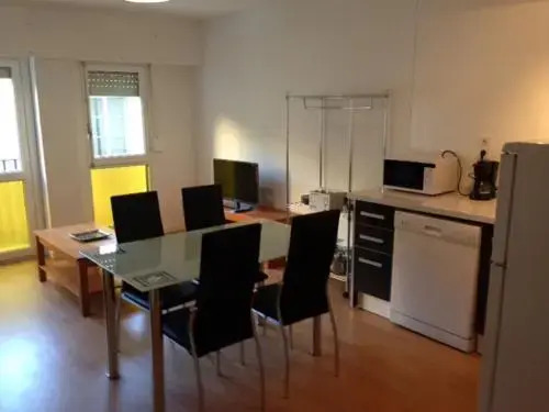 Apartamentos Mayor by Be Alicante