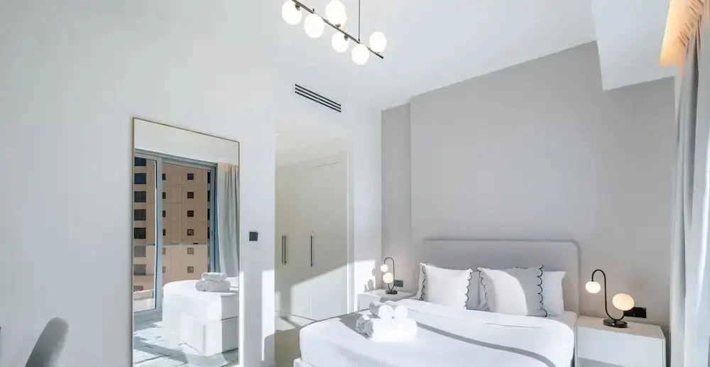 LUX The Premium Marina Sea View Suite