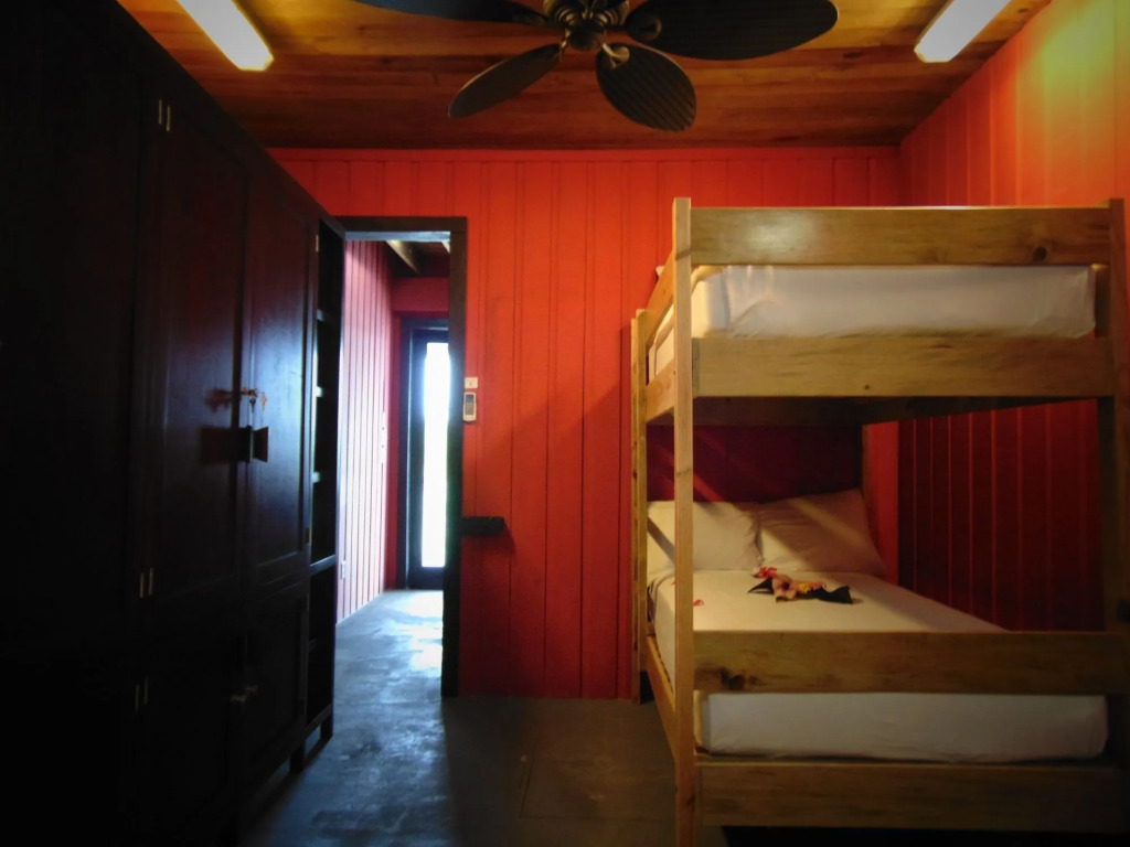 Barefoot Cay Resort